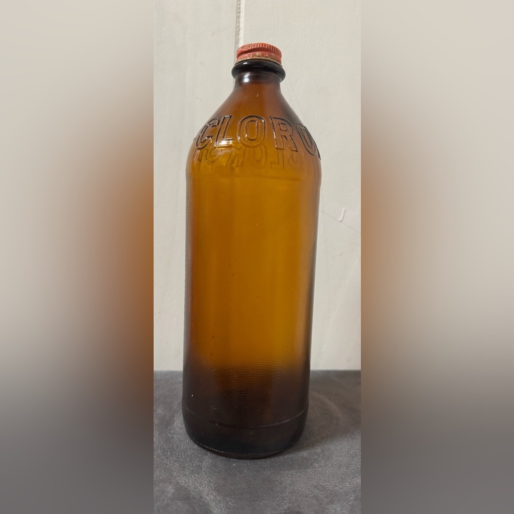 Vintage 1940s-1950s Clorox quart size Glass Bottle
